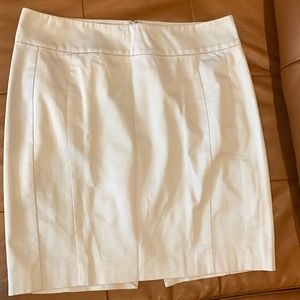 Express size 8 knee length light gray skirt